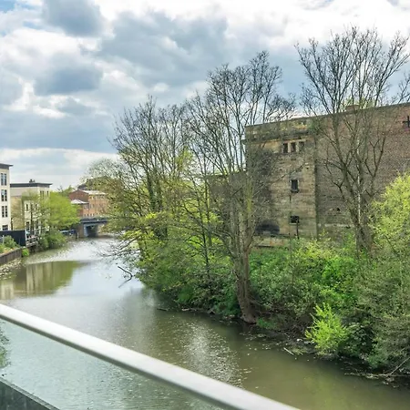 Waterfront @ Ryedale House * York