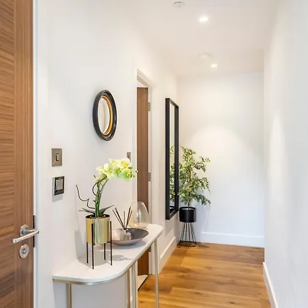 Апартаменты Waterfront @ Ryedale House *