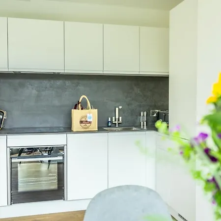 Apartment Waterfront @ Ryedale House York